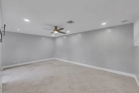 2675 NW 99th Avenue Coral Springs FL 33065