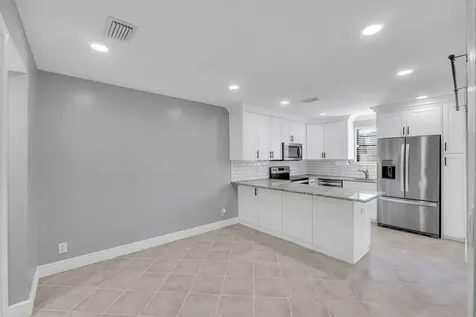 2675 NW 99th Avenue Coral Springs FL 33065