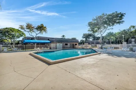 2675 NW 99th Avenue Coral Springs FL 33065