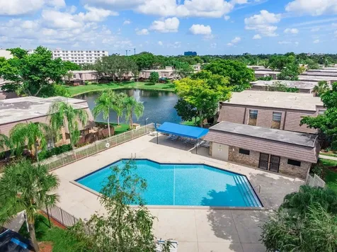 2675 NW 99th Avenue Coral Springs FL 33065