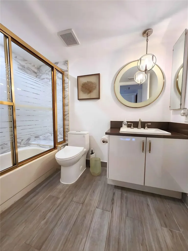 6463 La Costa Drive Boca Raton FL 33433