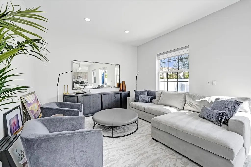 3534 Forest View Circle Dania Beach FL 33312