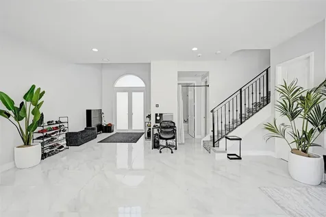 3534 Forest View Creek Dania Beach FL 33312