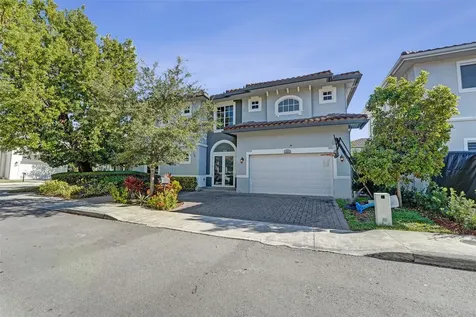 3534 Forest View Creek Dania Beach FL 33312