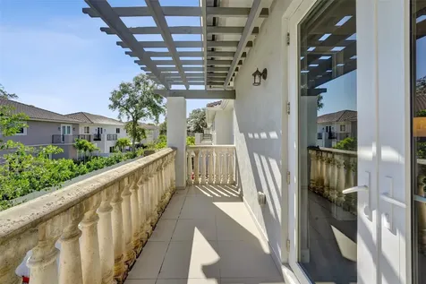 3534 Forest View Creek Dania Beach FL 33312