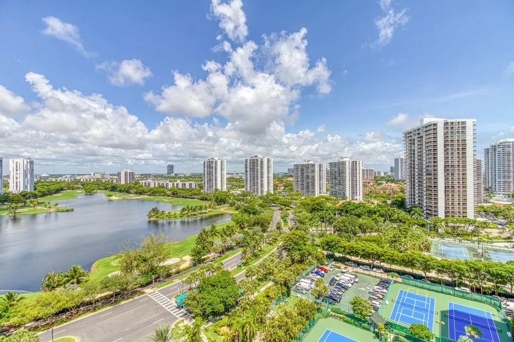 20185 E Country Club Drive Aventura FL 33180