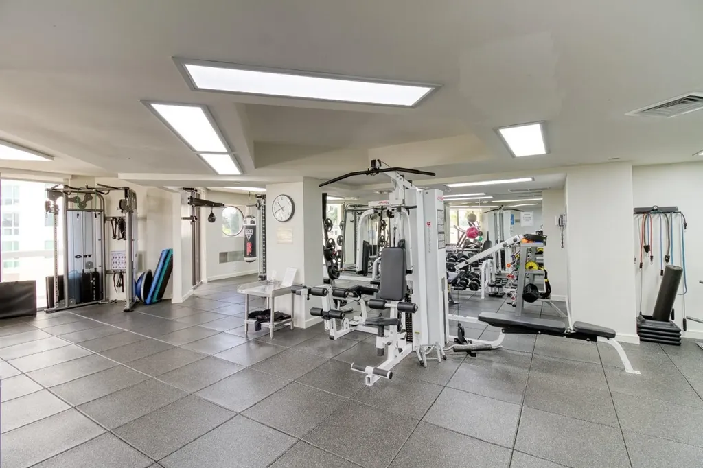 20185 E Country Club Drive Aventura FL 33180
