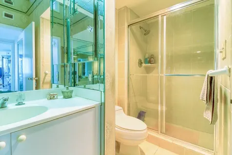 20185 E Country Club Drive Aventura FL 33180