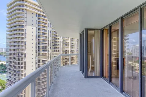 20185 E Country Club Drive Aventura FL 33180