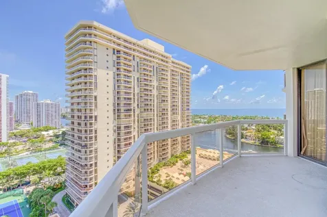 20185 E Country Club Drive Aventura FL 33180