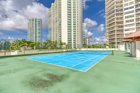 20185 E Country Club Drive Aventura FL 33180