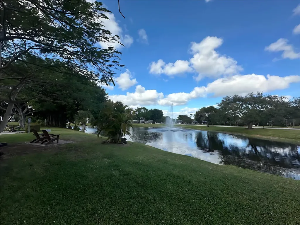 3006 Cambridge A Deerfield Beach FL 33442
