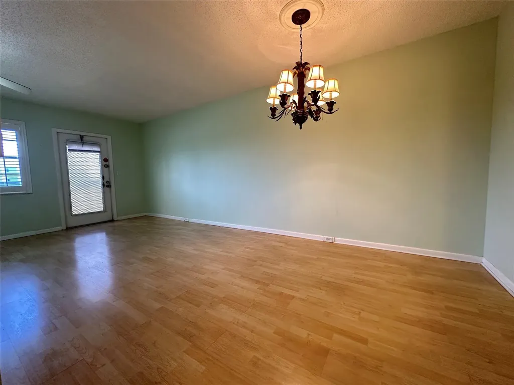 3006 Cambridge A Deerfield Beach FL 33442