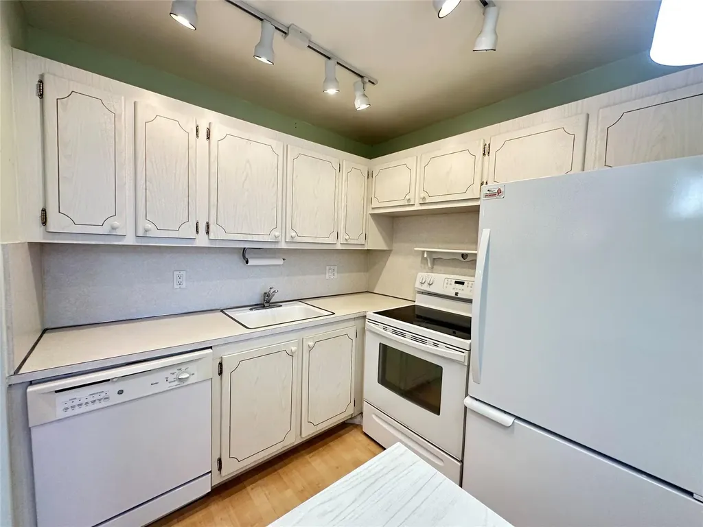 3006 Cambridge A Deerfield Beach FL 33442
