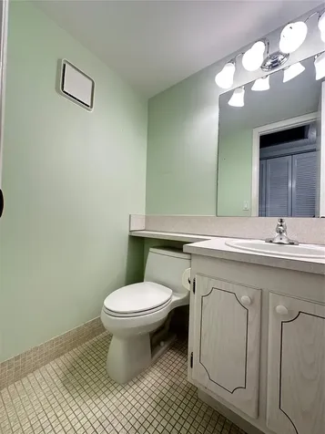 3006 Cambridge A Deerfield Beach FL 33442