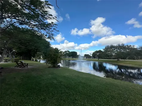 3006 Cambridge A Deerfield Beach FL 33442