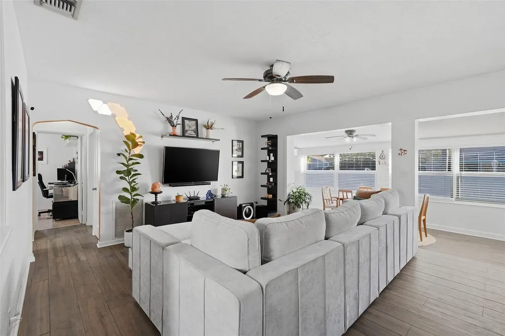 937 SW 18th Street Fort Lauderdale FL 33315