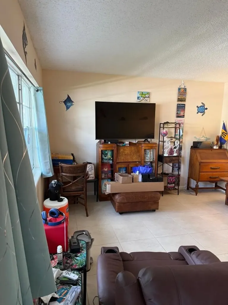 180 Markham I Deerfield Beach FL 33442