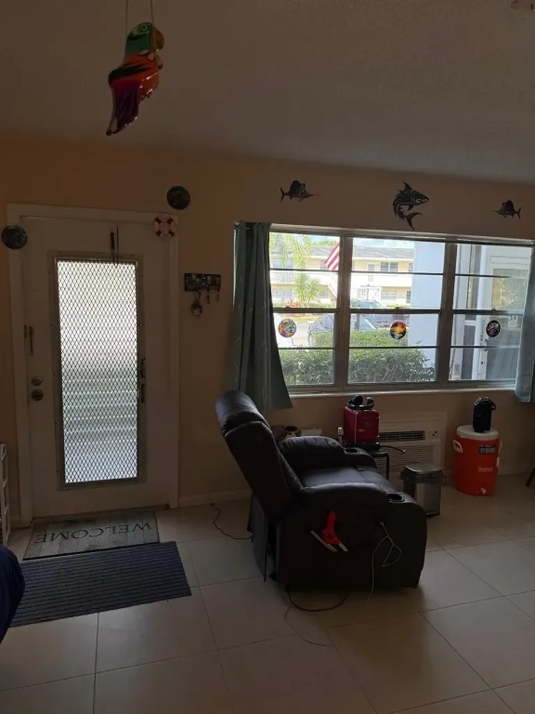 180 Markham I Deerfield Beach FL 33442