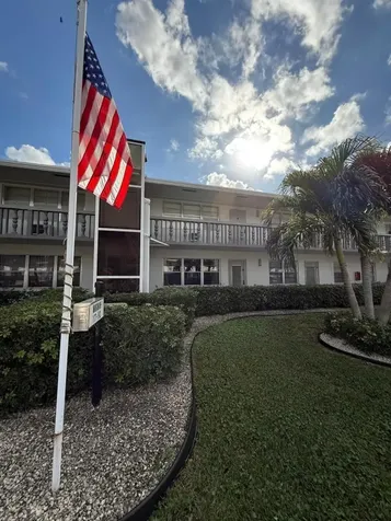 180 Markham I Deerfield Beach FL 33442