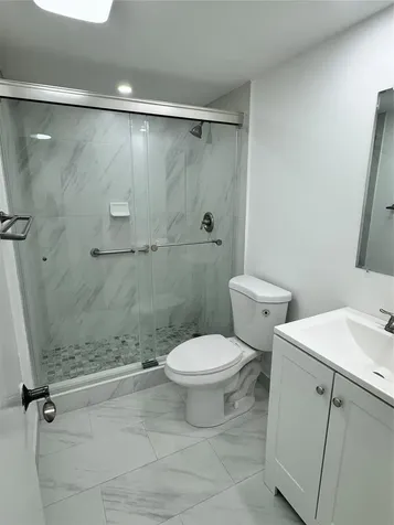 3980 Oaks Clubhouse Drive Pompano Beach FL 33069