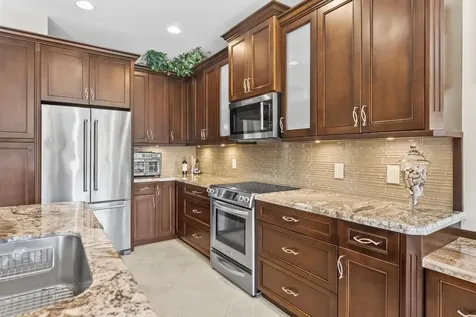6353 NW 110th Avenue Parkland FL 33076