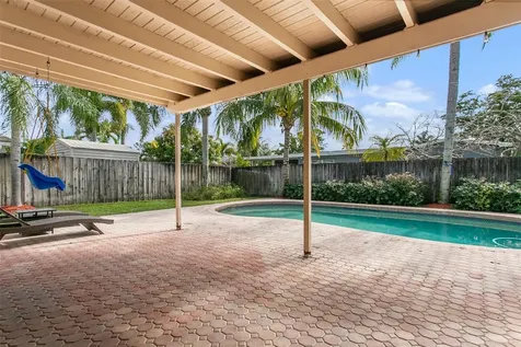 10430 NW 19th Street Pembroke Pines FL 33026