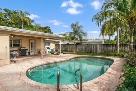 10430 NW 19th Street Pembroke Pines FL 33026