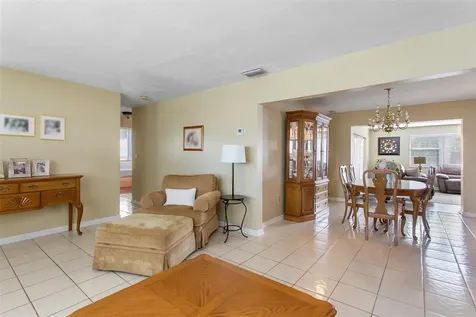 10430 NW 19th Street Pembroke Pines FL 33026