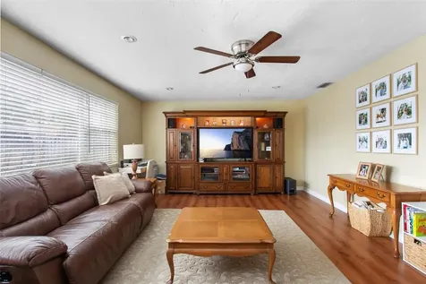 10430 NW 19th Street Pembroke Pines FL 33026