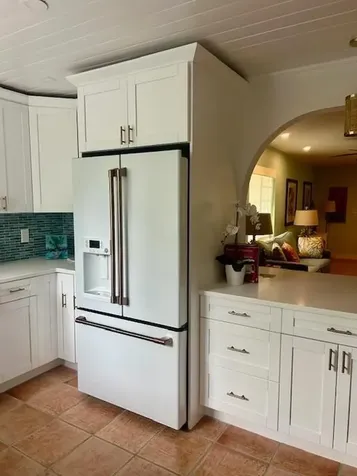 309 E Calzada De Bougainville Marathon FL 33050