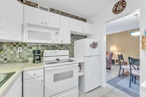 3020 NE 16th Avenue Oakland Park FL 33334