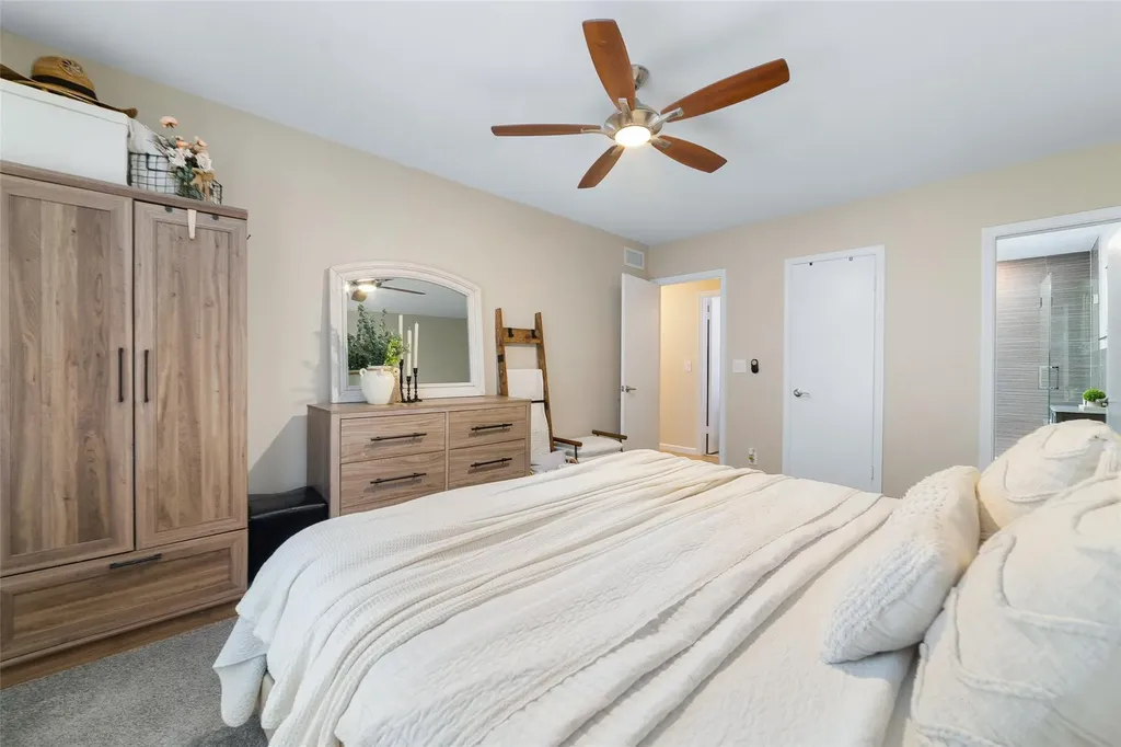 2201 NE 66th Street Fort Lauderdale FL 33308