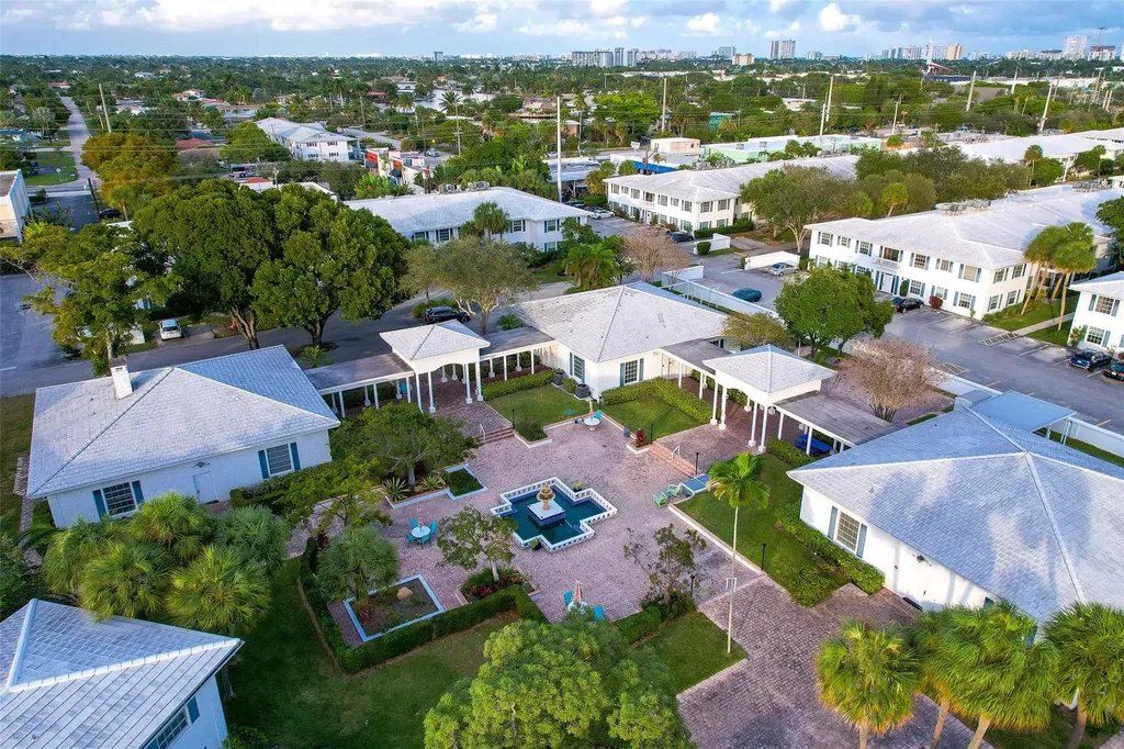 2201 NE 66th Street Fort Lauderdale FL 33308