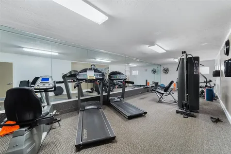 2201 NE 66th Street Fort Lauderdale FL 33308