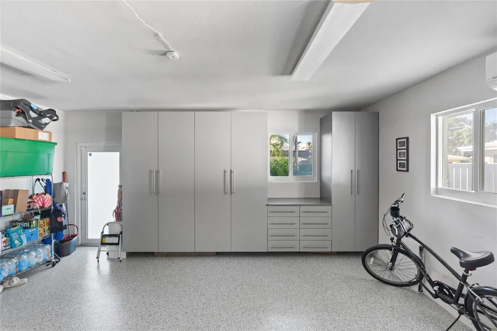 2615 NE 26th Street Fort Lauderdale FL 33305