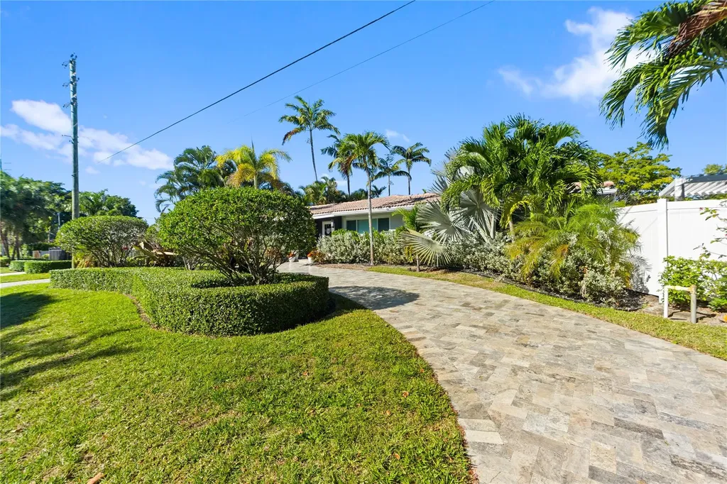 2615 NE 26th Street Fort Lauderdale FL 33305