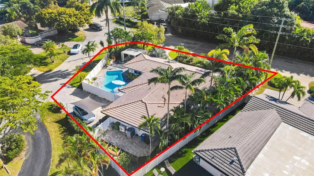 2615 NE 26th Street Fort Lauderdale FL 33305