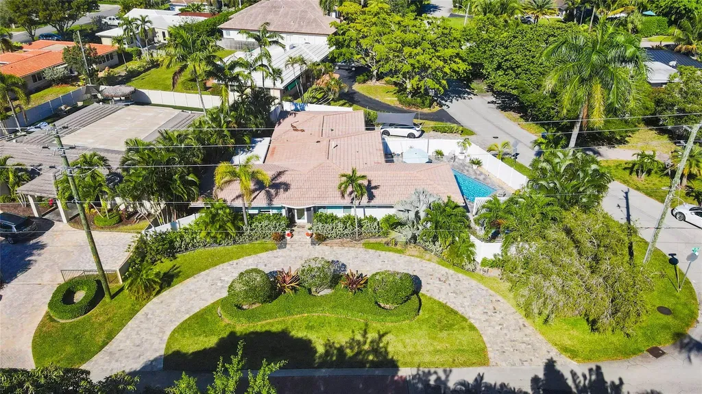 2615 NE 26th Street Fort Lauderdale FL 33305
