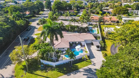 2615 NE 26th Street Fort Lauderdale FL 33305