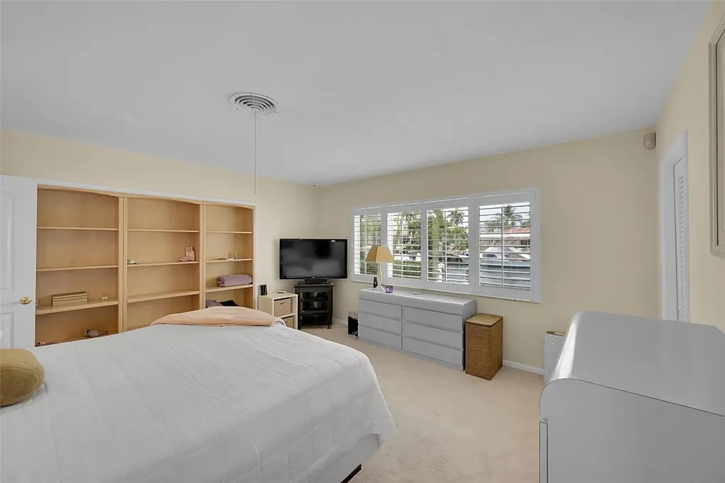 2920 NE 23rd Street Pompano Beach FL 33062