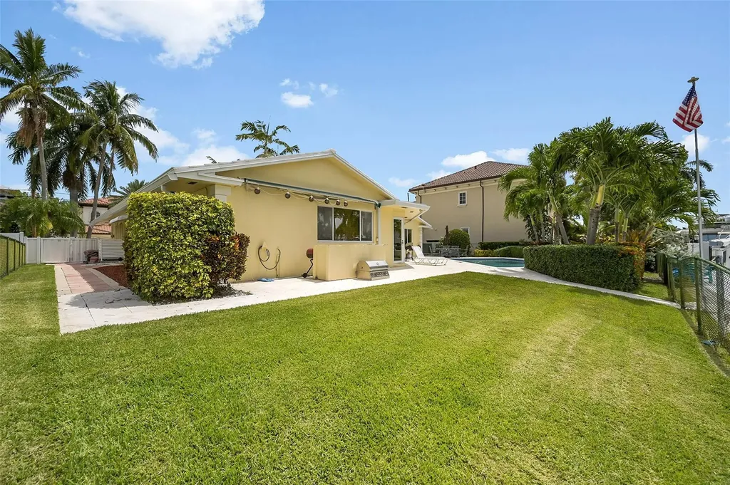 2920 NE 23rd Street Pompano Beach FL 33062