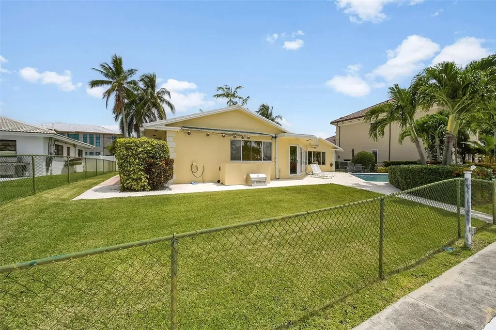 2920 NE 23rd Street Pompano Beach FL 33062