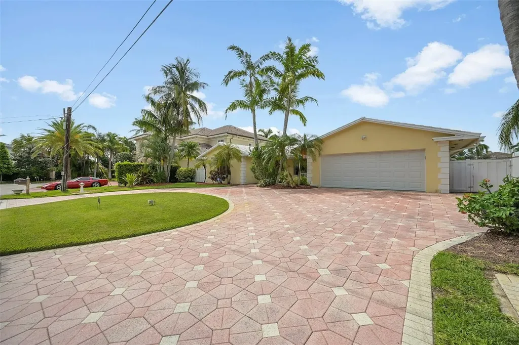 2920 NE 23rd Street Pompano Beach FL 33062