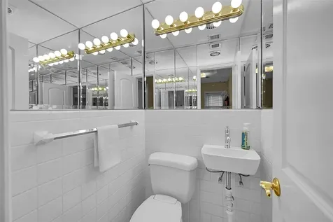 2920 NE 23rd Street Pompano Beach FL 33062