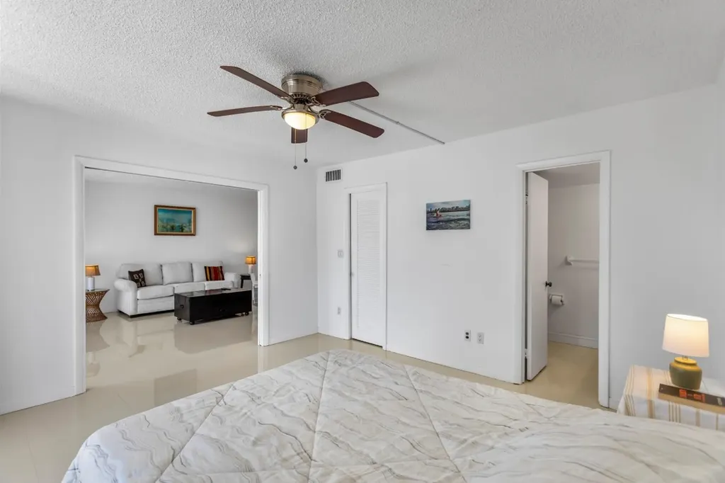 3100 NE 49th Street Fort Lauderdale FL 33308