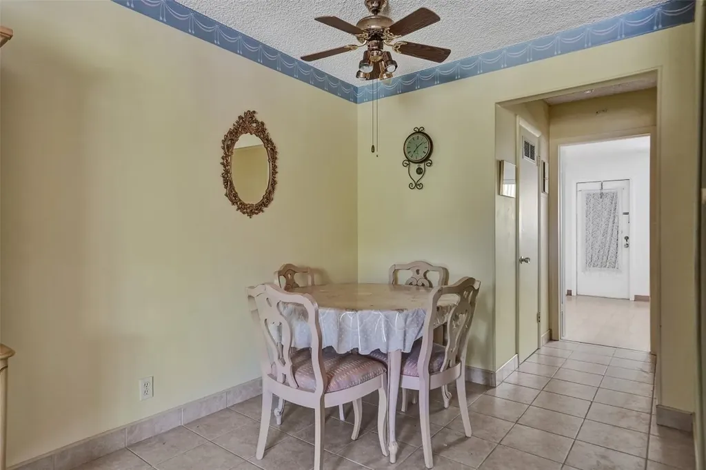 2000 NE 51st Court Fort Lauderdale FL 33308