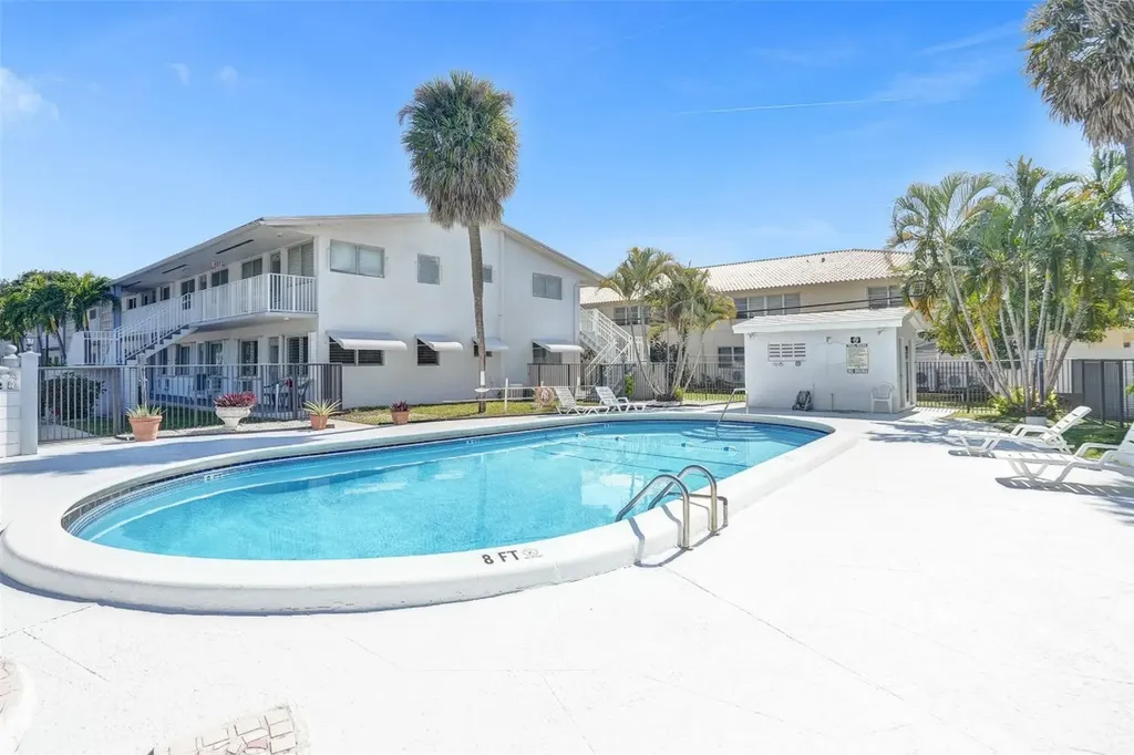 2000 NE 51st Court Fort Lauderdale FL 33308