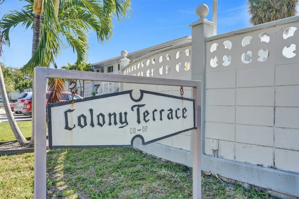 2000 NE 51st Court Fort Lauderdale FL 33308