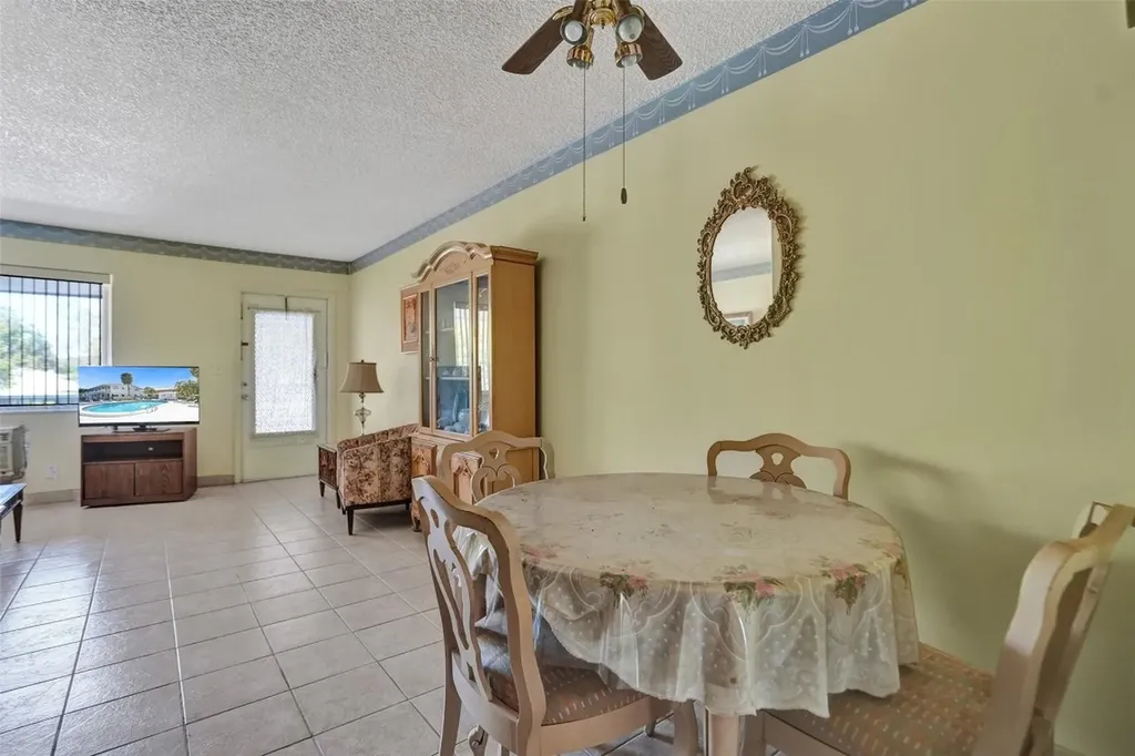 2000 NE 51st Court Fort Lauderdale FL 33308